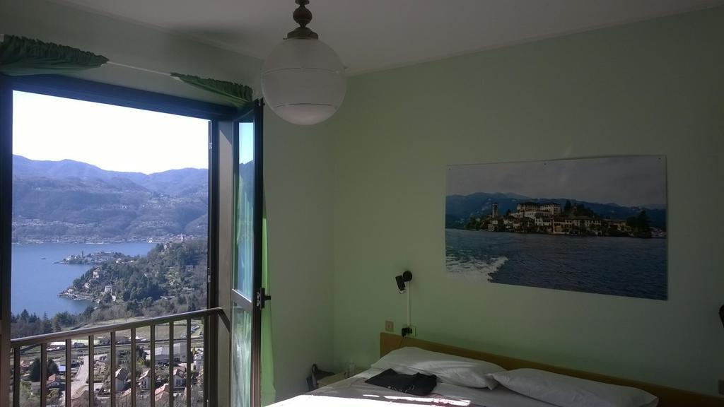 Hotel Battle Of Britain Ameno Quarto foto